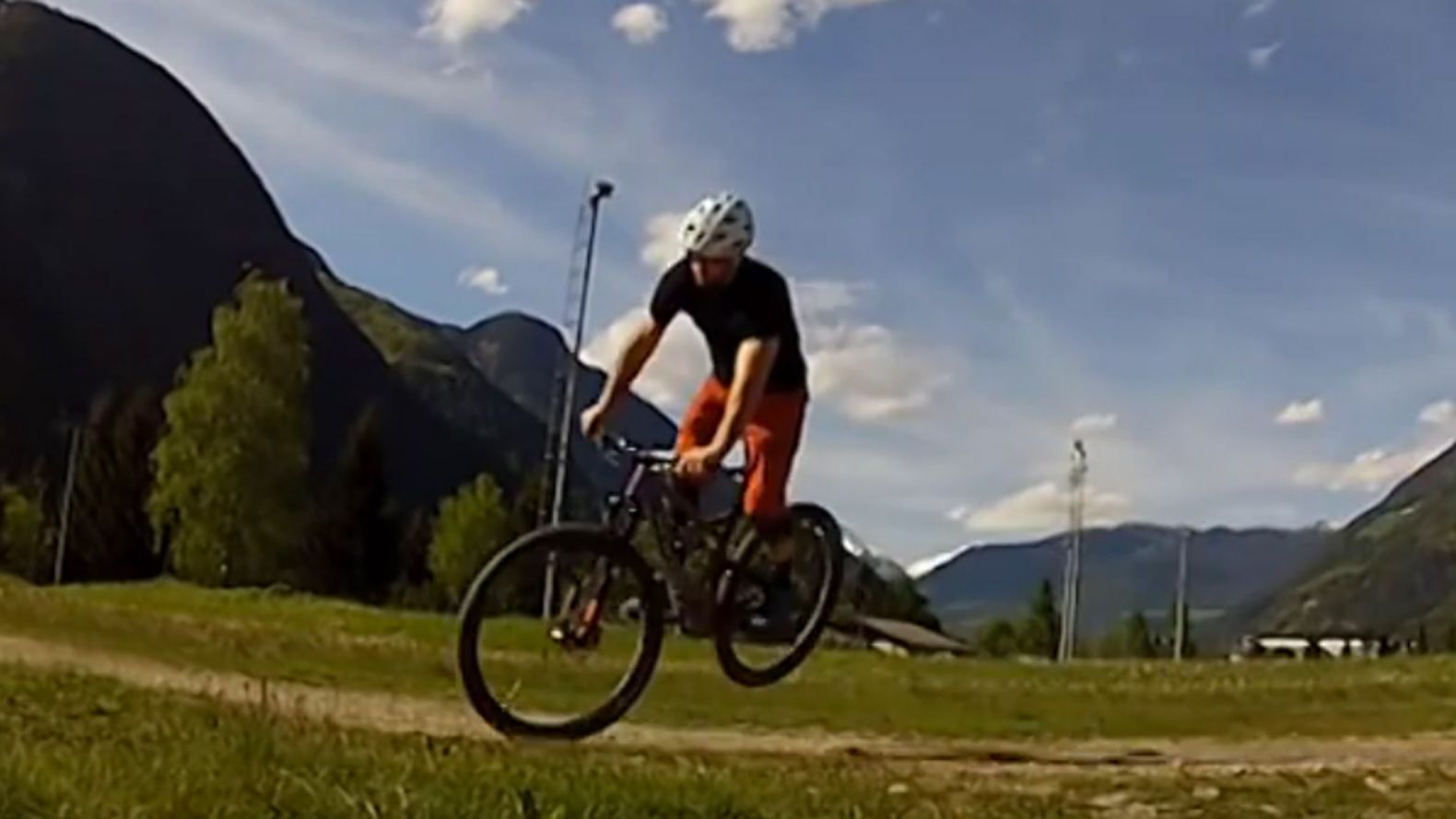 MTB Schnellkurs - Hinterrad versetzen Advanced - binbiken.de